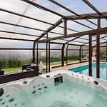 Country house La Picarota Pajares (Asturias)